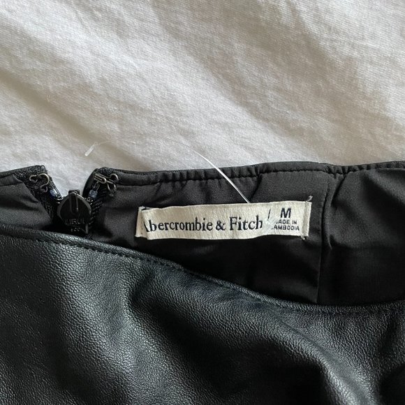Abercrombie Faux Leather Wrap Skirt - Picture 2 of 3